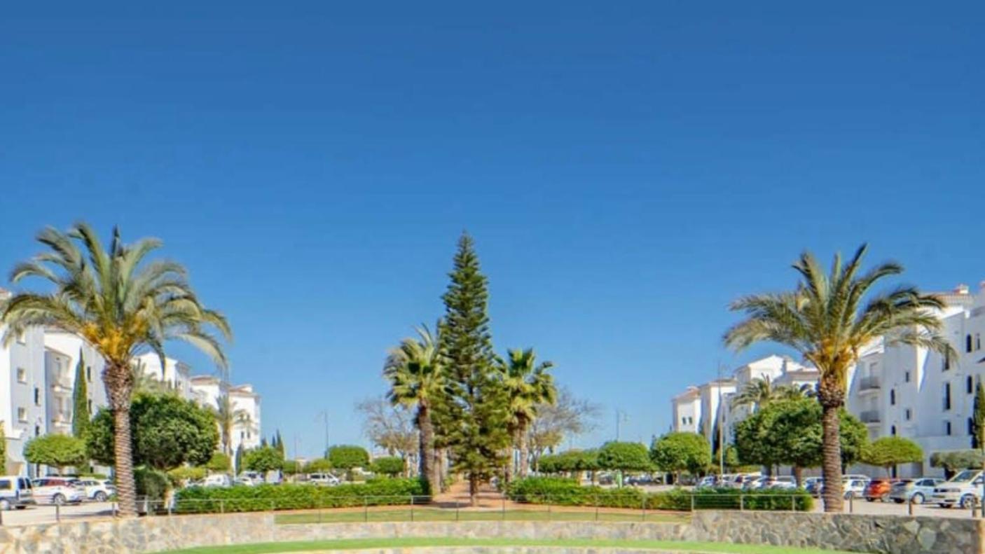 La Torre Golf Resort Roldan Bagian luar foto