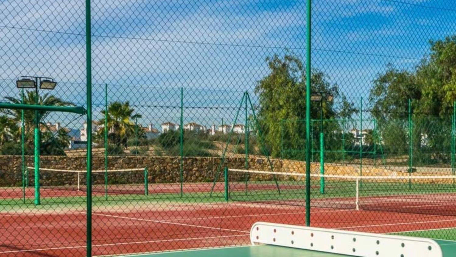 La Torre Golf Resort Roldan Bagian luar foto